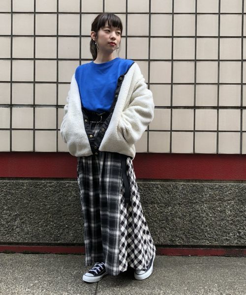 tiptop(ティップトップ)の「ボアナイロンリバーシブルブルゾン(ブルゾン・レディース・ブラック/オフホワイト/グレイッシュベージュ/キナリ・FREE)」の18枚目の写真