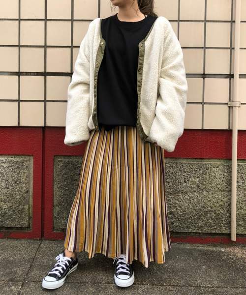 tiptop(ティップトップ)の「ボアナイロンリバーシブルブルゾン(ブルゾン・レディース・ブラック/オフホワイト/グレイッシュベージュ/キナリ・FREE)」の22枚目の写真