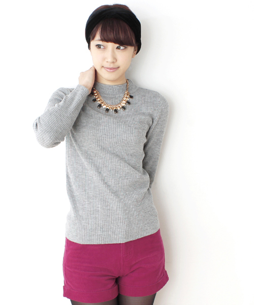 WEGO（ウィゴー）の「WEGO/リブハイネックニット（ニット/セーター・レディース・ブラック系その他/ブラック/オフホワイト/レッド/ネイビー/杢グレー/ブルー・FREE）」の5枚目の写真