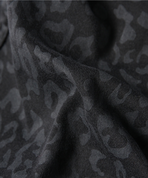 Burn Breeze（バーンブリーズ）の「【Burn breeze】ストレッチレオパードリバーシブルショートパンツ（その他パンツ・レディース・グリーン/ブラック・FREE）」の10枚目の写真