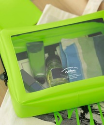 nahe（ネーエ）の「nahe ネーエ パッキングポーチ ネオン スクエア クリア 大容量 L（ポーチ）」