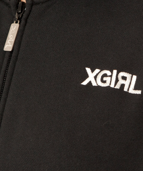 X-girl（エックスガール）の「BASIC SWEAT ZIP HOODIE（パーカー・レディース・ブラック/アッシュグレー/ネイビー/イエロー/ピンク・1/2）」の8枚目の写真