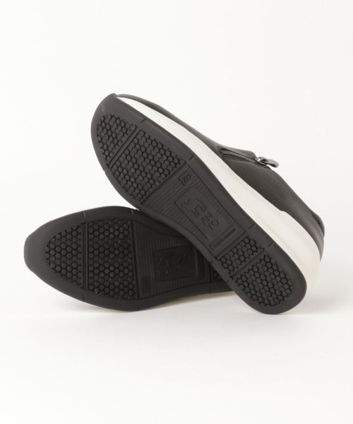 ANYO（エーエヌワイオー）の「〈ANYO (エーエヌワイオー)〉　厚底スリッポン（スニーカー・レディース・ホワイト/ブラック/ガンメタ・22.5cm/23.5cm/24.5cm/23.0cm/24.0cm）」の10枚目の写真