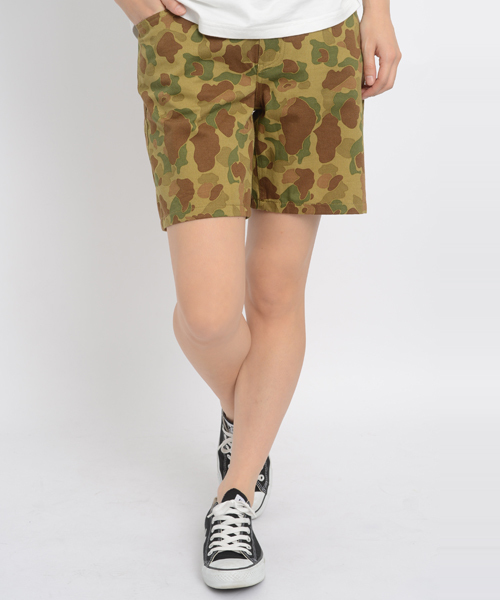 X-girl（エックスガール）の「PLAYFUL SHORTS（カーゴパンツ・レディース・カモフラージュ/ブラック/ライトインディゴブルー・2/1）」の3枚目の写真