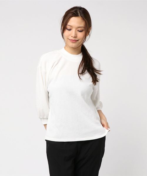 one way(ワンウェイ)の「タックボリュームスリーブワッフル(Tシャツ/カットソー・レディース・ホワイト/ブラック/ベージュ/ライトグリーン・M)」の2枚目の写真