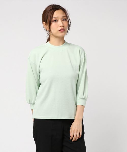 one way(ワンウェイ)の「タックボリュームスリーブワッフル(Tシャツ/カットソー・レディース・ホワイト/ブラック/ベージュ/ライトグリーン・M)」の1枚目の写真