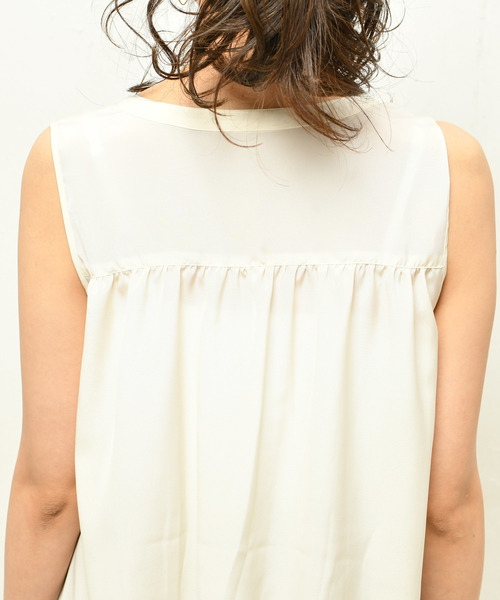 DouDou（ドゥドゥ）の「タンクブラウス（シャツ/ブラウス・レディース・アイボリー/グレー/ブラウン/ネイビー・FREE）」の18枚目の写真