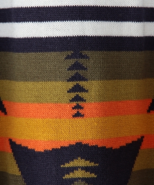 BEAUTY&YOUTH UNITED ARROWS（ビューティーアンドユースユナイテッドアローズ）の「＜TOM&HAWK＞ORTEGA SWEAT/ﾆｯﾄ（ニット/セーター・メンズ・ネイビー・SMALL/X-SMALL）」の3枚目の写真