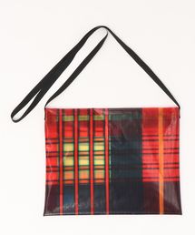 soe | 【soe womens】ダンプポーチバイゼプティピ(ショルダーバッグ)