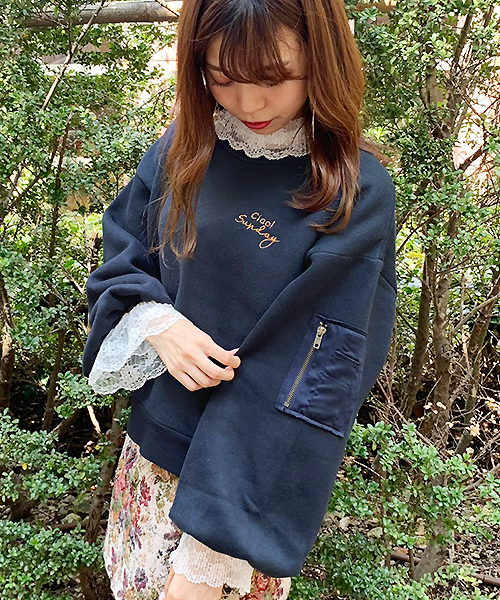 apres jour（アプレジュール）の「MA-1型スウェット【ZOZOTOWN限定アイテム】（スウェット・レディース・モカ/ブラック/ネイビー/オフホワイト・フリー）」の5枚目の写真