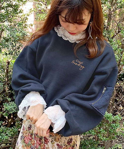 apres jour（アプレジュール）の「MA-1型スウェット【ZOZOTOWN限定アイテム】（スウェット・レディース・モカ/ブラック/ネイビー/オフホワイト・フリー）」の7枚目の写真