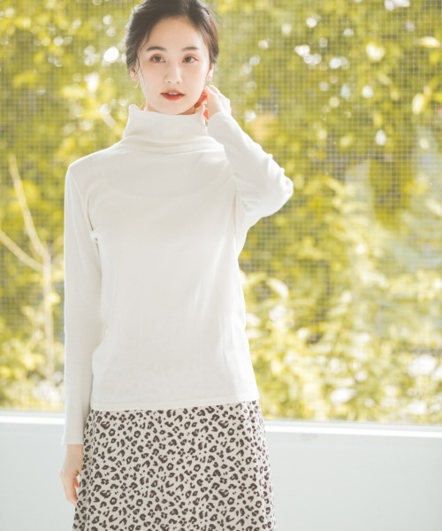 GLOBAL WORK(グローバルワーク)の「BEAUTEEクシュタートルプルオーバー/856556(Tシャツ/カットソー・レディース・ホワイト/ブラック/ブラウン系その他7/グリーン系その他3/ベージュ/ダークブラウン・SMALL/MEDIUM/LARGE)」の2枚目の写真