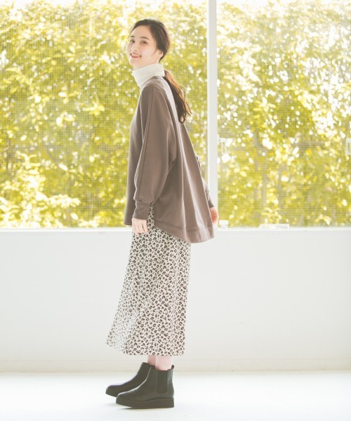 GLOBAL WORK(グローバルワーク)の「BEAUTEEクシュタートルプルオーバー/856556(Tシャツ/カットソー・レディース・ホワイト/ブラック/ブラウン系その他7/グリーン系その他3/ベージュ/ダークブラウン・SMALL/MEDIUM/LARGE)」の20枚目の写真