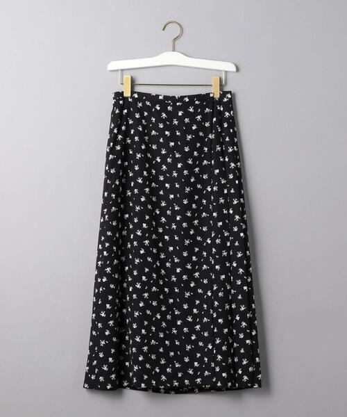 ✼美品✼ ユナイテッドアローズ モノトーン 華やか 花柄風 フレアスカート UNITED ARROWS（ユナイテッドアローズ）の「◇UBCS カットジャ