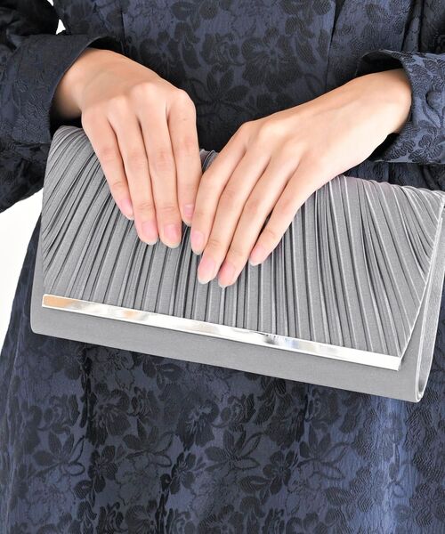 rps（アールピーエス）の「パーティーバッグ（クラッチバッグ・レディース・ベージュ/グレー/ブラック/チャコールグレー・フリー）」の8枚目の写真