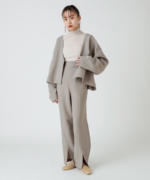 mystic（ミスティック）の「センタースリットパンツ　/セットアップ（その他パンツ・レディース・ベージュ/グレー/グリーン・1/2）」の10枚目の写真