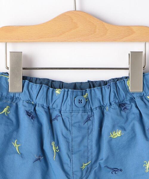 green label relaxing（グリーンレーベルリラクシング）の「総柄刺しゅうパンツ 5L（その他パンツ・キッズ・ベージュ/コバルトブルー・105/95/125/115/135）」の3枚目の写真