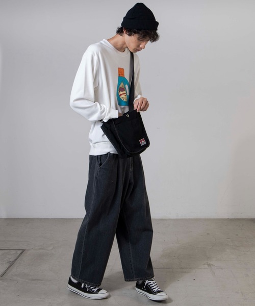 WEGO(ウィゴー)の「WEGO/BEN DAVIS CORDS SHOULDER TOTE(ショルダーバッグ・メンズ・ベージュ/ブラック・FREE)」の4枚目の写真