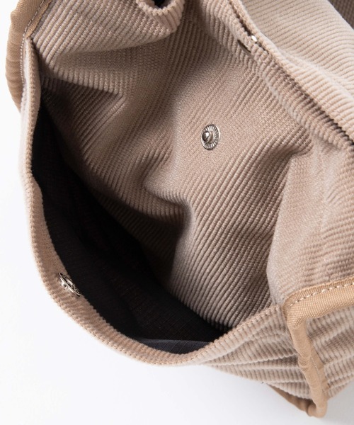 WEGO(ウィゴー)の「WEGO/BEN DAVIS CORDS SHOULDER TOTE(ショルダーバッグ・メンズ・ベージュ/ブラック・FREE)」の19枚目の写真