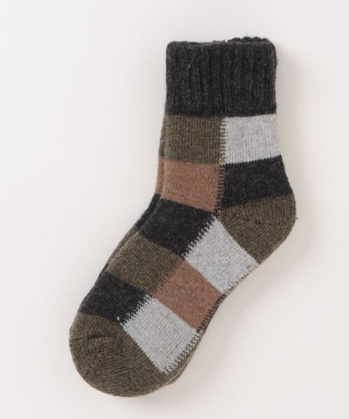 Fun & Daily（ファンアンドデイリー）の「F&D : ブロックパネルウインターソックス（ソックス/靴下・メンズ・ブラック/ブラウン/ネイビー/ベージュ/チャコールグレー/ブラック系その他・FREE）」の3枚目の写真