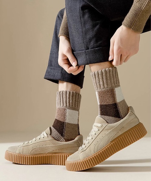 Fun & Daily（ファンアンドデイリー）の「F&D : ブロックパネルウインターソックス（ソックス/靴下・メンズ・ブラック/ブラウン/ネイビー/ベージュ/チャコールグレー/ブラック系その他・FREE）」の5枚目の写真