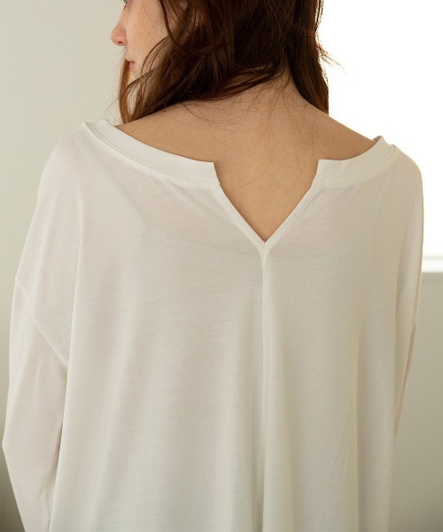 mangata（モンガータ）の「Slit long T-shirt（Tシャツ/カットソー・レディース・ホワイト・FREE）」の2枚目の写真