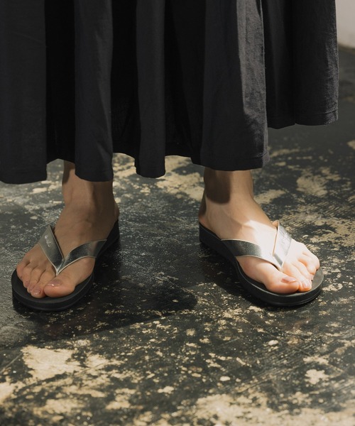 niko and...(ニコアンド)の「オリジナルカラータウンビーサン(サンダル・レディース・グレー/ベージュ/イエロー/ピンク・SMALL/MEDIUM/LARGE)」の20枚目の写真