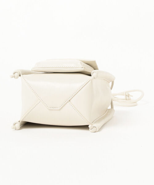 Ray BEAMS（レイビームス）の「CONTROL FREAK / デタッチャブル バッグ（ショルダーバッグ・レディース・ブラック/オフホワイト・ONE SIZE）」の11枚目の写真