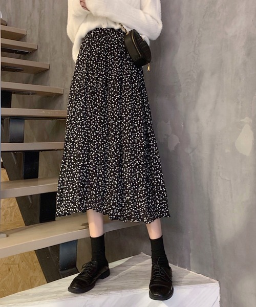 KOR（ケーオーアール）の「小花柄ロングスカート（スカート・レディース・ブラック/ブラウン・S/M/L/XL）」の12枚目の写真