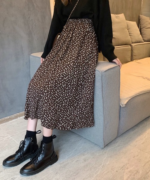 KOR（ケーオーアール）の「小花柄ロングスカート（スカート・レディース・ブラック/ブラウン・S/M/L/XL）」の17枚目の写真