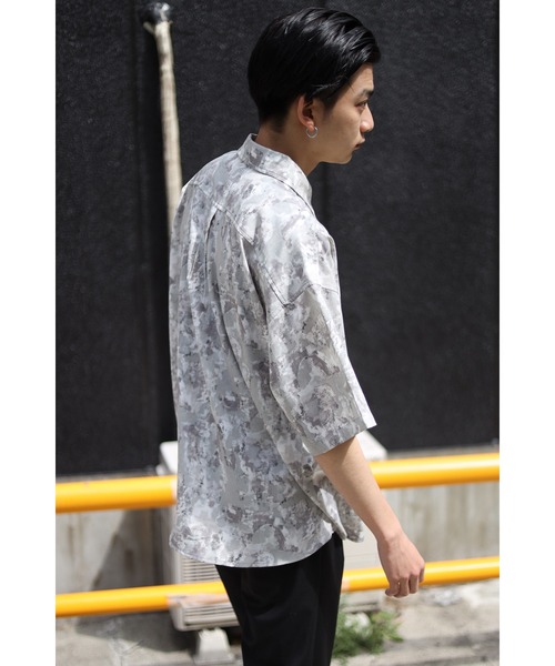 CREARE -LINO-（クレアーレリノ）の「総柄ビックシルエットシャツ<ユニセックス>（シャツ/ブラウス・メンズ・グリーン/ブルー・L/M）」の16枚目の写真