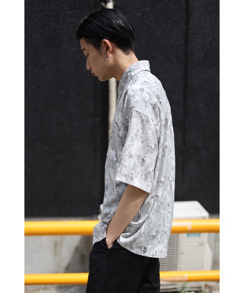 CREARE -LINO-（クレアーレリノ）の「総柄ビックシルエットシャツ<ユニセックス>（シャツ/ブラウス・メンズ・グリーン/ブルー・L/M）」の14枚目の写真