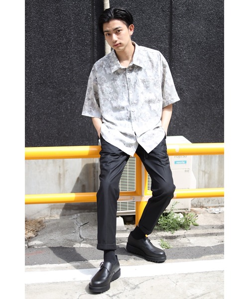 CREARE -LINO-（クレアーレリノ）の「総柄ビックシルエットシャツ<ユニセックス>（シャツ/ブラウス・メンズ・グリーン/ブルー・L/M）」の20枚目の写真