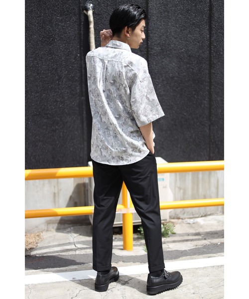 CREARE -LINO-（クレアーレリノ）の「総柄ビックシルエットシャツ<ユニセックス>（シャツ/ブラウス・メンズ・グリーン/ブルー・L/M）」の22枚目の写真