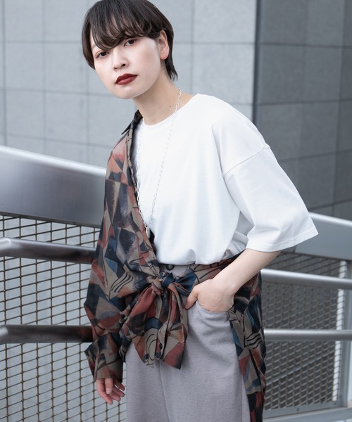 kutir(クティール)の「シアー柄シャツ(シャツ/ブラウス・レディース・ベージュ/ダークブルー/オレンジ・FREE)」の14枚目の写真