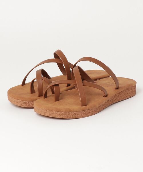 AAA+（サンエープラス）の「[軽量・滑りにくい]フラットコードトングコンフォートサンダル☆（サンダル・レディース・アイボリー/ブラック/ブラウン・S/M/L/LL）」の6枚目の写真