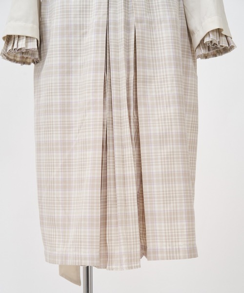 AS KNOW AS PINKY（アズノゥアズピンキー）の「チェックプリーツトレンチ（トレンチコート・レディース・ベージュ/オフホワイト・FREE）」の13枚目の写真