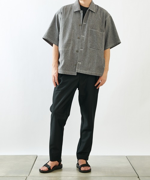 COLONY 2139（コロニートゥーワンスリーナイン）の「ポリトロステッチ配色ポケットBIG半袖シャツ/オーバーサイズ半袖シャツ(セットアップ可)（シャツ/ブラウス・メンズ・グレー/ブラック/カーキ・MEDIUM/LARGE）」の5枚目の写真