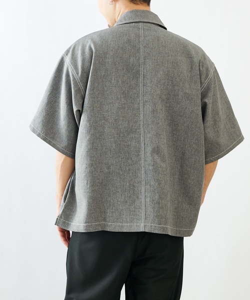 COLONY 2139（コロニートゥーワンスリーナイン）の「ポリトロステッチ配色ポケットBIG半袖シャツ/オーバーサイズ半袖シャツ(セットアップ可)（シャツ/ブラウス・メンズ・グレー/ブラック/カーキ・MEDIUM/LARGE）」の4枚目の写真