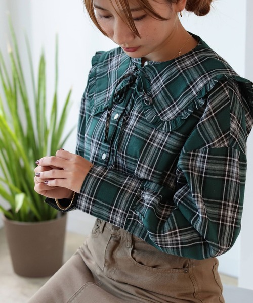 BeAMS DOT(ビームスドット)の「BeAMS DOT / 2way ビッグ襟ブラウス(シャツ/ブラウス・レディース・その他1/その他2/ホワイト/その他3/その他4・FREE)」の4枚目の写真