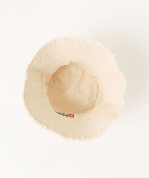BEAMS HEART（ビームスハート）の「newhattan / フリンジブリム バケットハット（ハット・メンズ・ブラック/オフホワイト・ONE SIZE）」の7枚目の写真