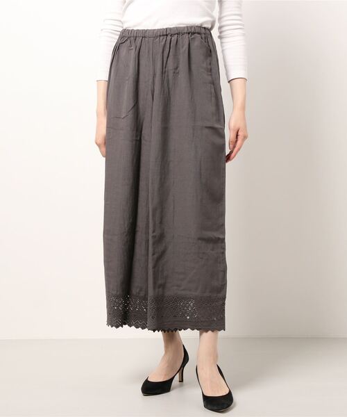 and it_(アンドイット)の「エミュラル emural 裾レースコットンリネンペチパンツ(その他パンツ・レディース・スモークグレー/アイボリー/ライトピンク/ブラック・M-L)」の3枚目の写真