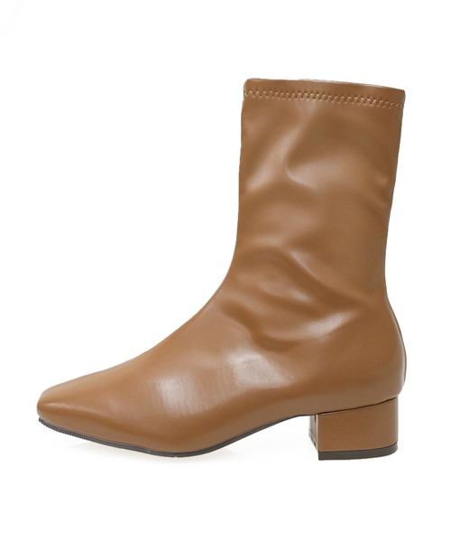 NOFALL(ノーフォール)の「スクエアトゥストレッチミディアムブーツ(ブーツ・レディース・ブラック/アイボリー/モカ/グレー系その他/グリーン系その他/グレイッシュベージュ・LL/3L/SS/S/M/L)」の7枚目の写真