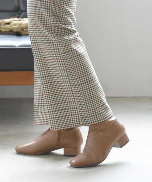 NOFALL(ノーフォール)の「スクエアトゥストレッチミディアムブーツ(ブーツ・レディース・ブラック/アイボリー/モカ/グレー系その他/グリーン系その他/グレイッシュベージュ・LL/3L/SS/S/M/L)」の20枚目の写真