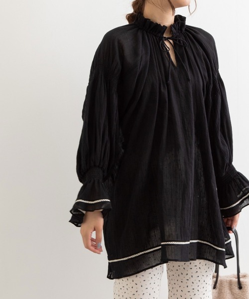 POU DOU DOU（プードゥドゥ）の「空羽コットンギャザースモック（シャツ/ブラウス・レディース・ブラック/オフホワイト・3）」の14枚目の写真