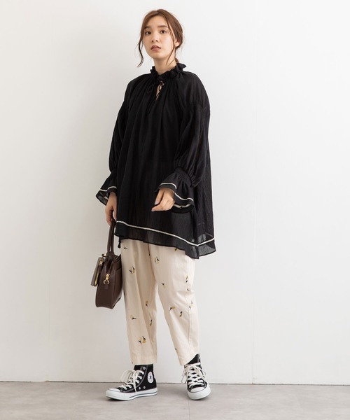 POU DOU DOU（プードゥドゥ）の「空羽コットンギャザースモック（シャツ/ブラウス・レディース・ブラック/オフホワイト・3）」の18枚目の写真