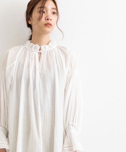 POU DOU DOU（プードゥドゥ）の「空羽コットンギャザースモック（シャツ/ブラウス・レディース・ブラック/オフホワイト・3）」の19枚目の写真