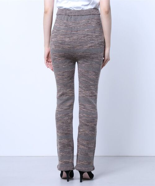 JANE SMITH / JOHN SMITH（ジェーンスミスジョンスミス）の「JANE SMITH:フレアニットパンツ（その他パンツ・レディース・ベージュ・ONE SIZE）」の2枚目の写真