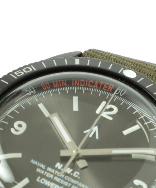 B:MING by BEAMS(ビーミングバイビームス)の「NAVAL WATCH Produced by LOWERCASE x B:MING by BEAMS / 別注 FRXB012(アナログ腕時計・メンズ・ブラック・ONE SIZE)」の3枚目の写真