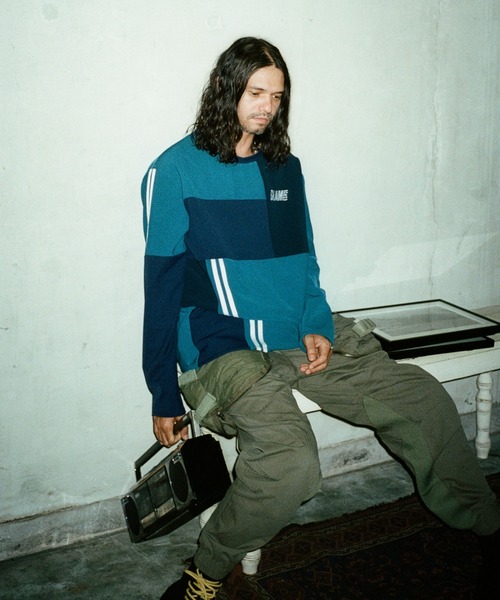 glamb(グラム)の「Patchwork Pullover Jersey / パッチワークプルオーバージャージ(ジャージ・メンズ・ネイビー/ブラック・S/M/L)」の20枚目の写真